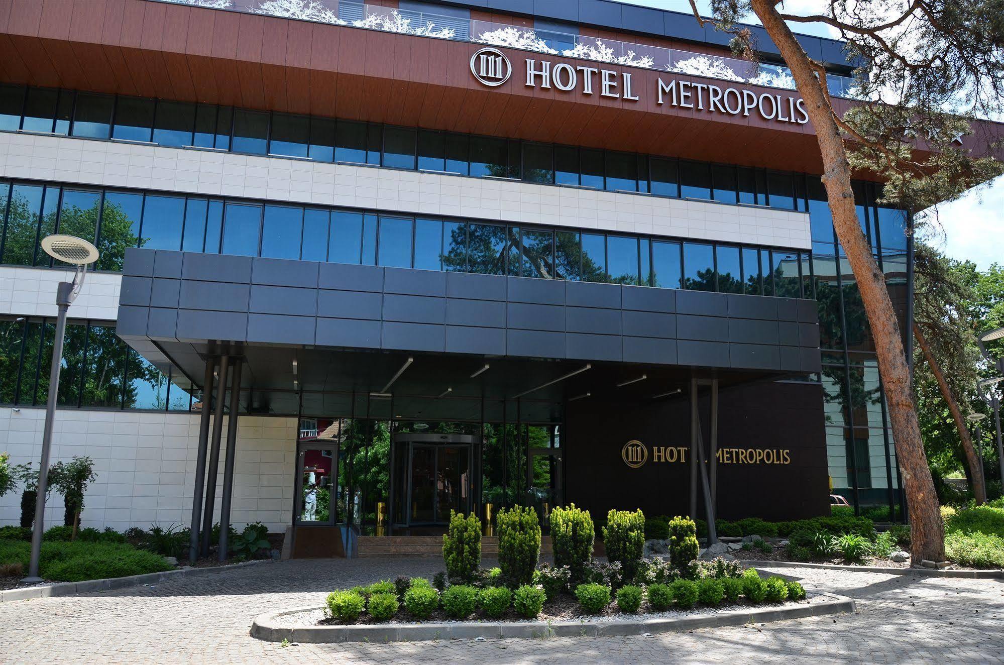 Metropolis Hotel Bistriţa Exterior foto